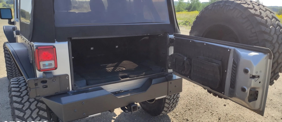 Jeep Wrangler cena 129998 przebieg: 113044, rok produkcji 2015 z Częstochowa małe 781